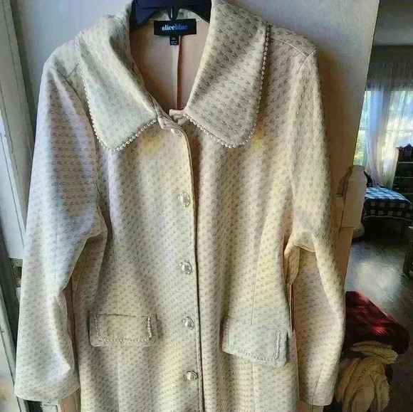 Alice Blue Coat/topper,  Size XL - Picture 1 of 9